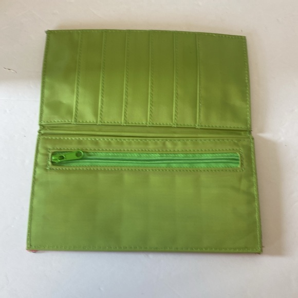 Palmetto pouch trifold large wallet. - Picture 5 of 11